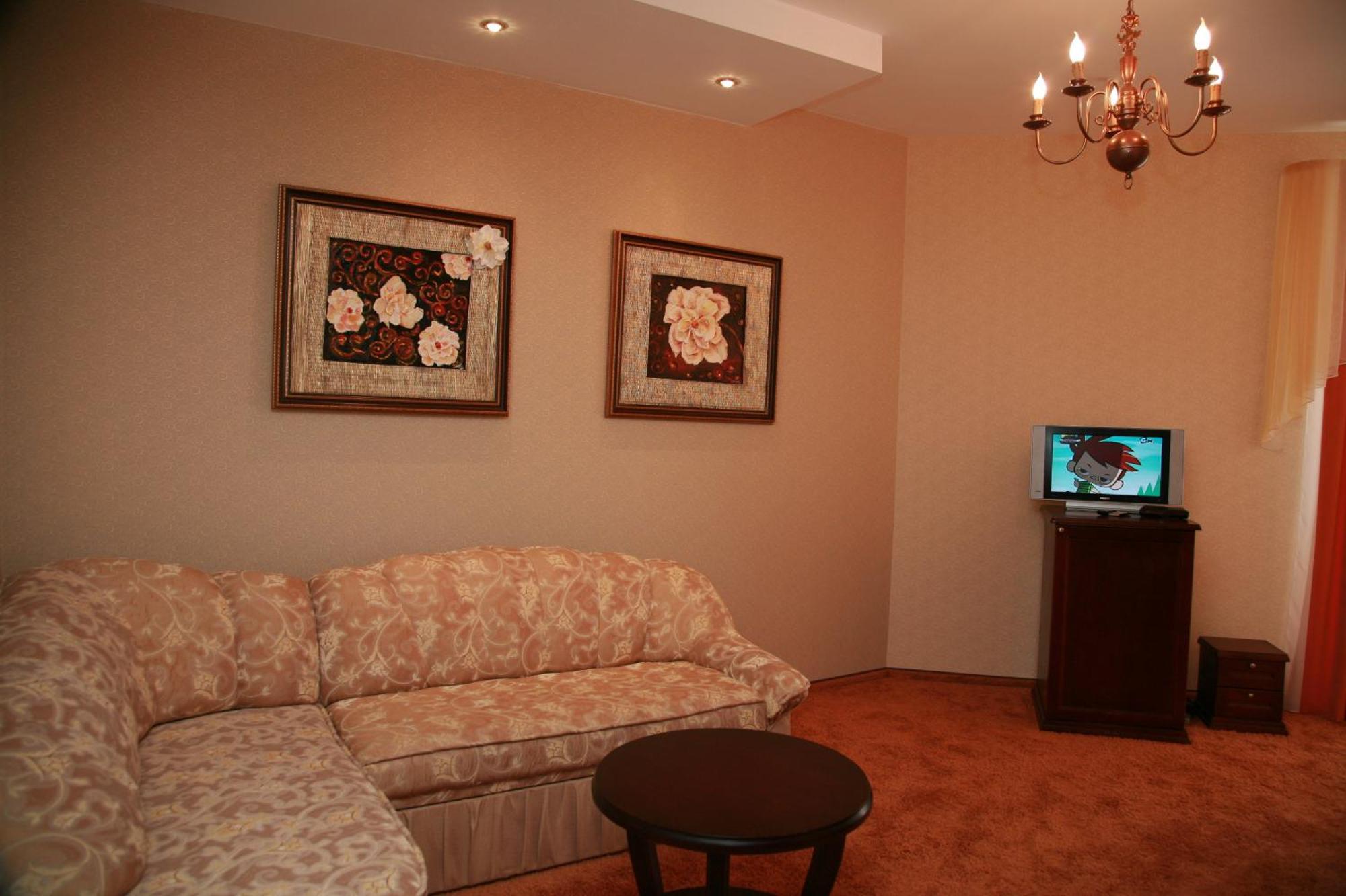 Optima Collection Park Hotel Ivano-Frankivsk Quarto foto